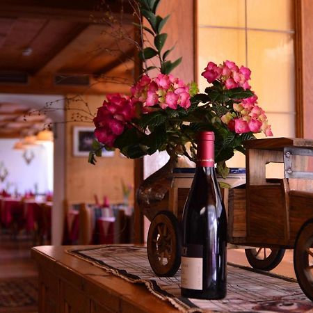 Appartamenti Astoria La Villa ラ・ヴィッラ エクステリア 写真